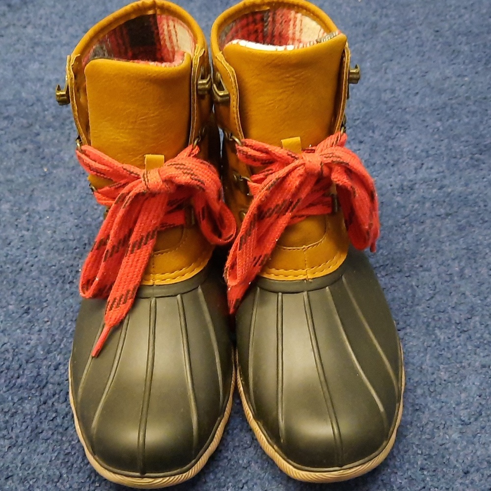 Maurices Duck Boots